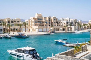Freshly Minted: Fanadir Marina